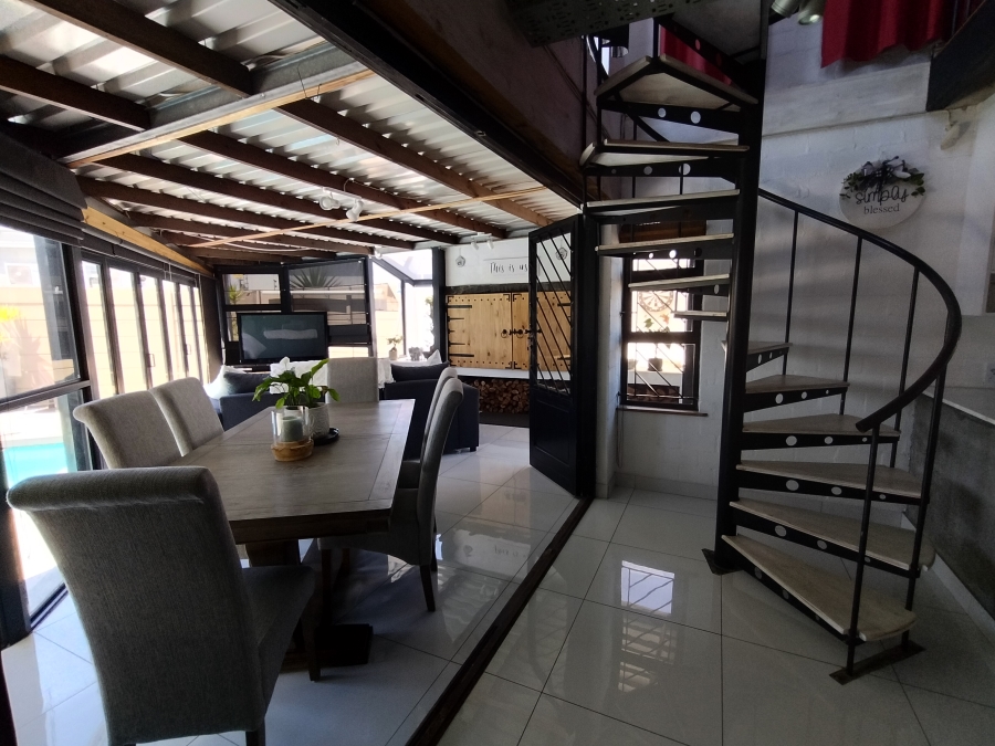 To Let 3 Bedroom Property for Rent in Soneike Western Cape